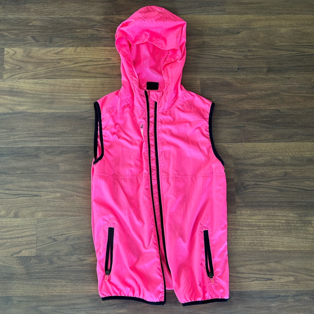 Reebok vest